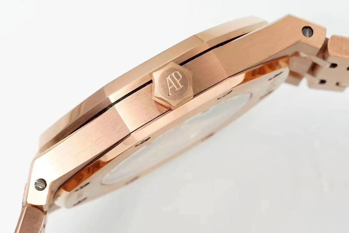 Royal Oak 15450ST 37mm White Dial in Frosted Rose Gold