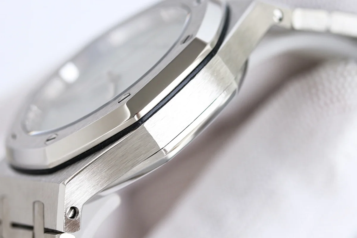Royal Oak 15550 Silver Dial 1017 ALYX 9SM in White Gold