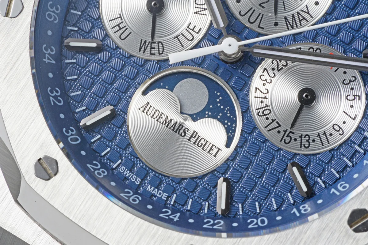Royal Oak Perpetual Calendar 26613 Blue Dial in Steel