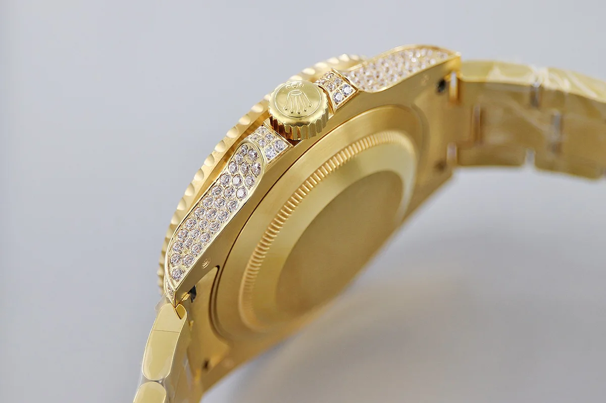 Submariner 116618LB Blue Dial in Yellow Gold with Diamonds