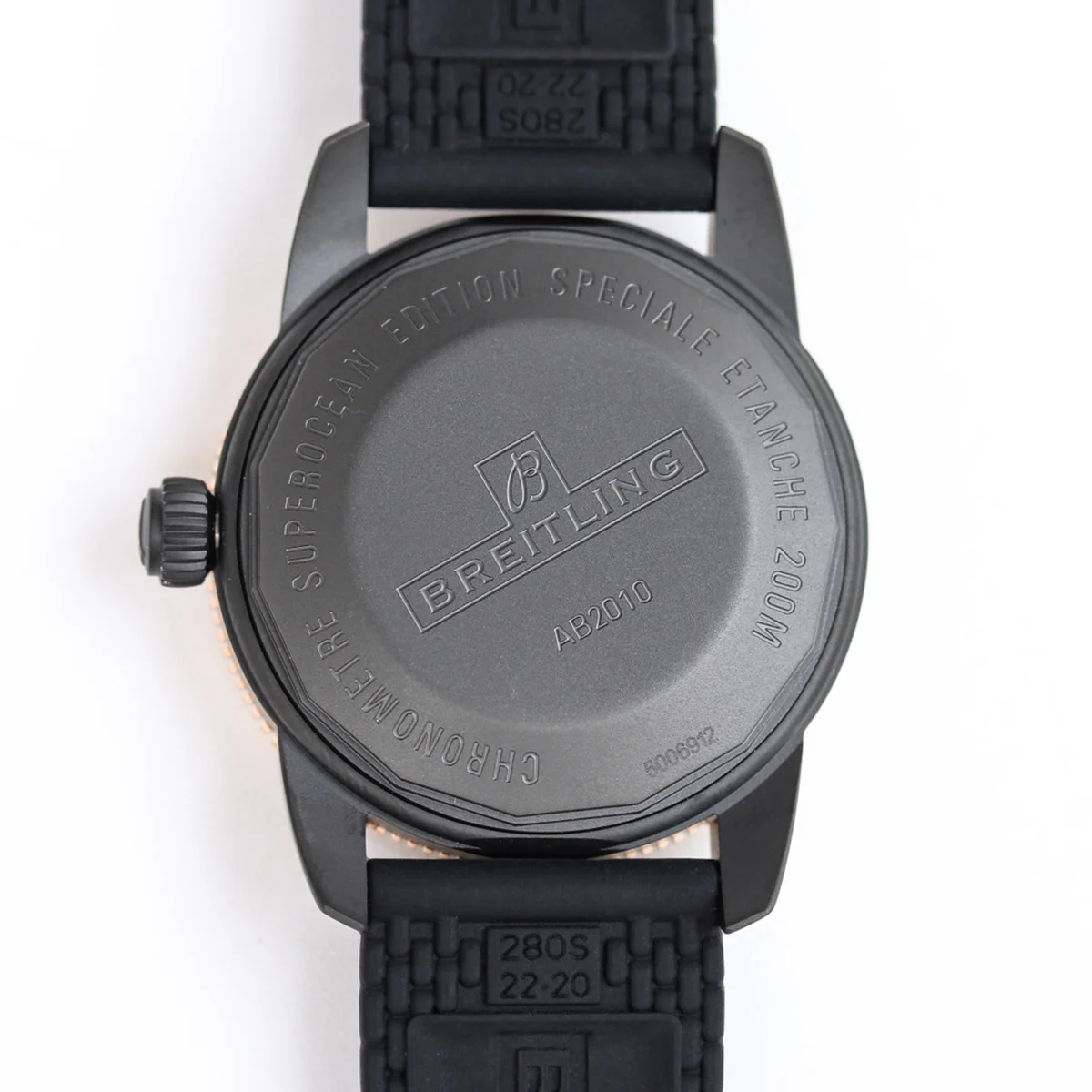Superocean Heritage II B20 Automatic 42mm in Black Dial on Black Bezel in DLC on Rubber Strap
